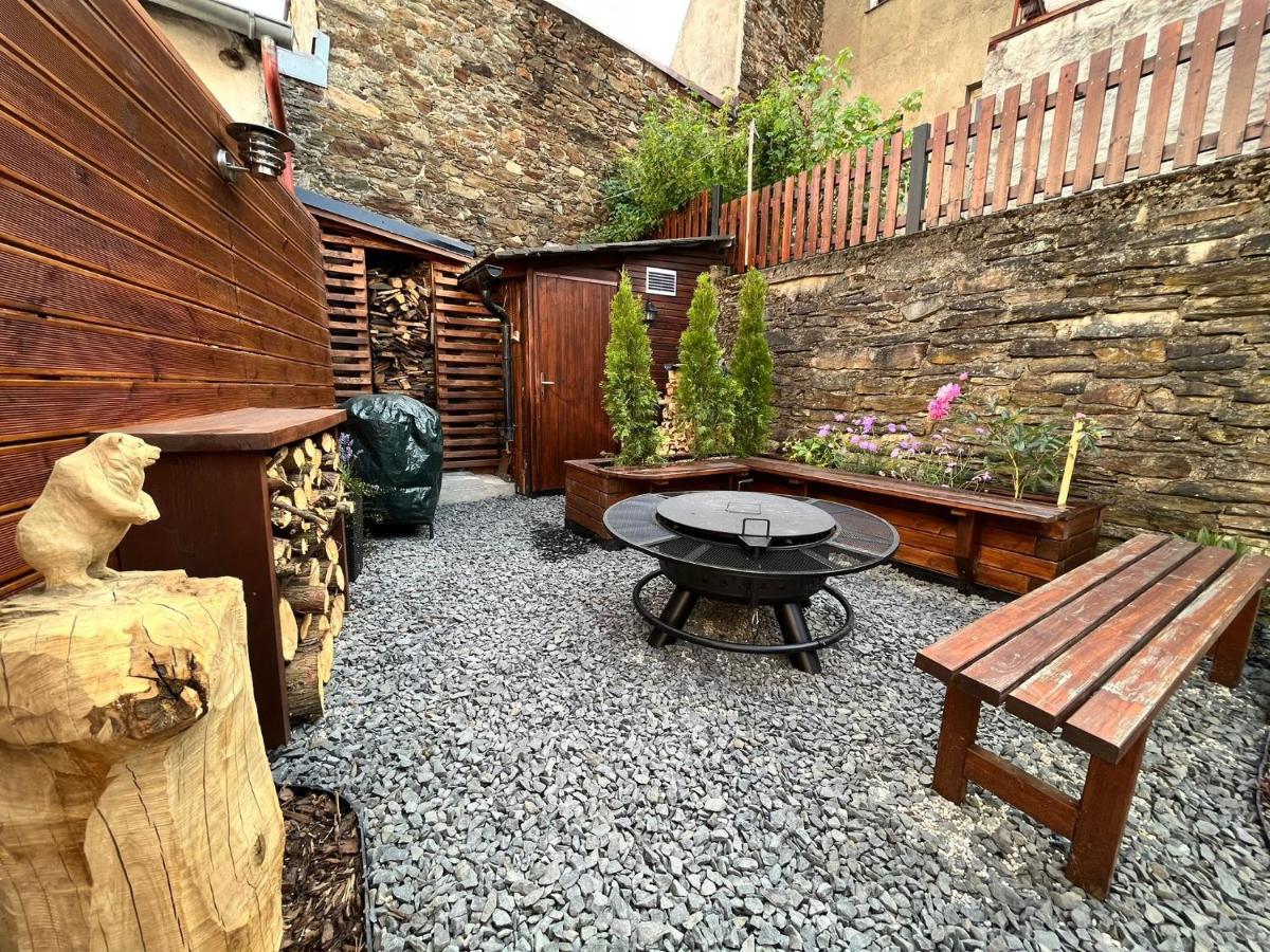 Ferienwohnung U Vahy Jáchymov Exterior foto